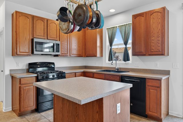 1541 Bristol Drive, Hampshire, IL 60140