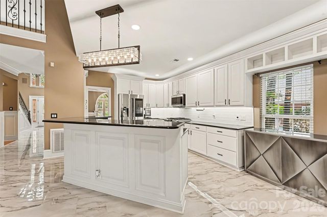 5625 Weddington Road, Concord, NC 28027