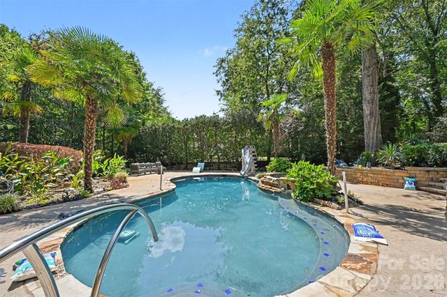 5625 Weddington Road, Concord, NC 28027