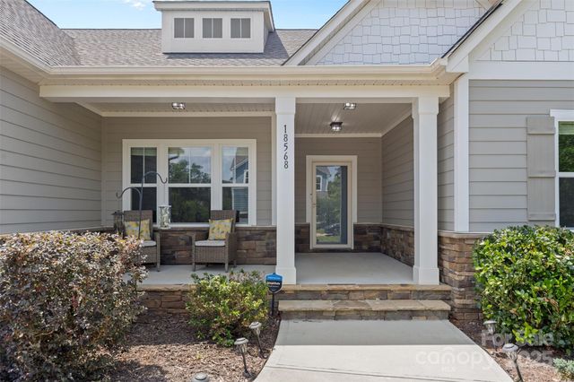 18568 Mainsail Court, Lancaster, SC 29720
