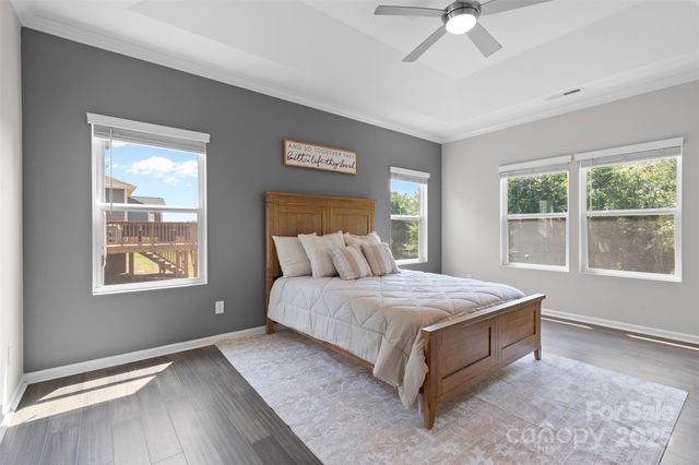 18568 Mainsail Court, Lancaster, SC 29720