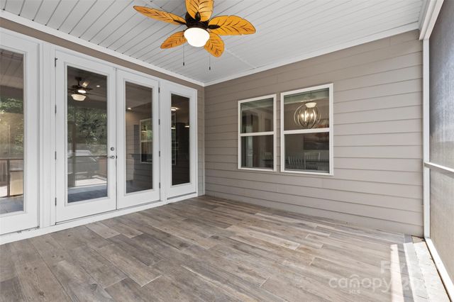 18568 Mainsail Court, Lancaster, SC 29720
