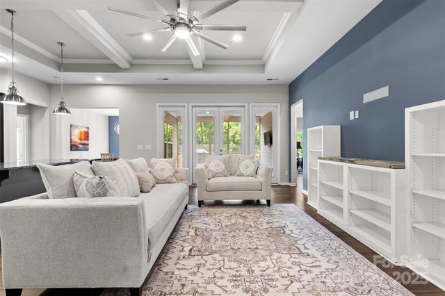 18568 Mainsail Court, Lancaster, SC 29720