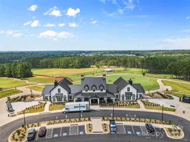 18568 Mainsail Court, Lancaster, SC 29720