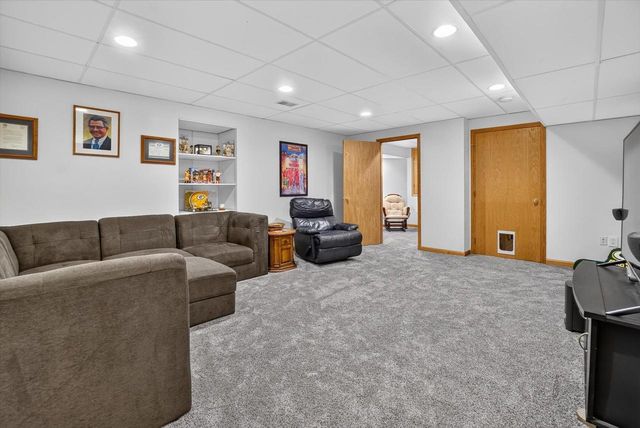 3409 Kingsbridge Drive, Janesville, WI 53546