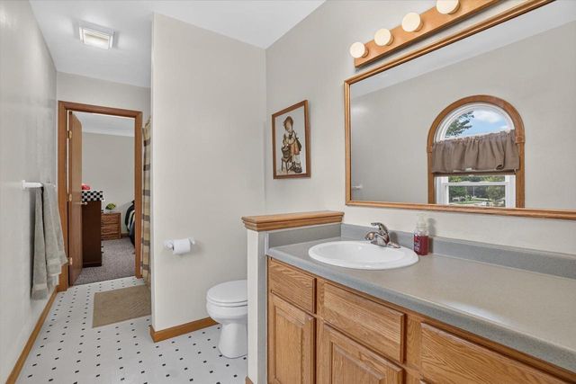 3409 Kingsbridge Drive, Janesville, WI 53546