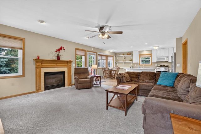 3409 Kingsbridge Drive, Janesville, WI 53546