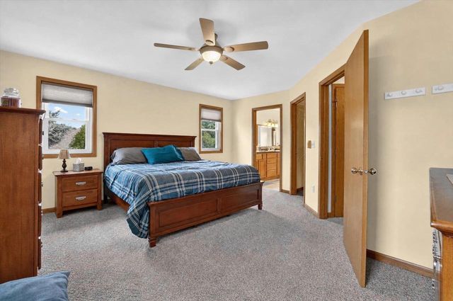 3409 Kingsbridge Drive, Janesville, WI 53546