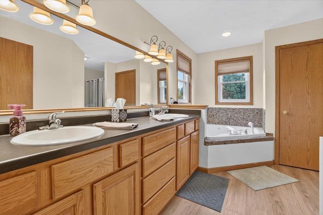 3409 Kingsbridge Drive, Janesville, WI 53546