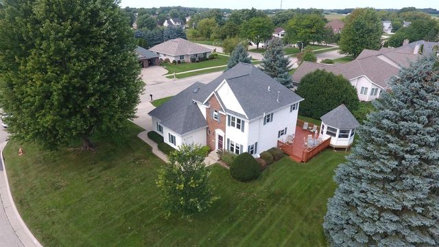 3409 Kingsbridge Drive, Janesville, WI 53546