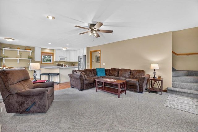 3409 Kingsbridge Drive, Janesville, WI 53546
