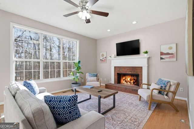 35 Planters Drive NW, Cartersville, GA 30120