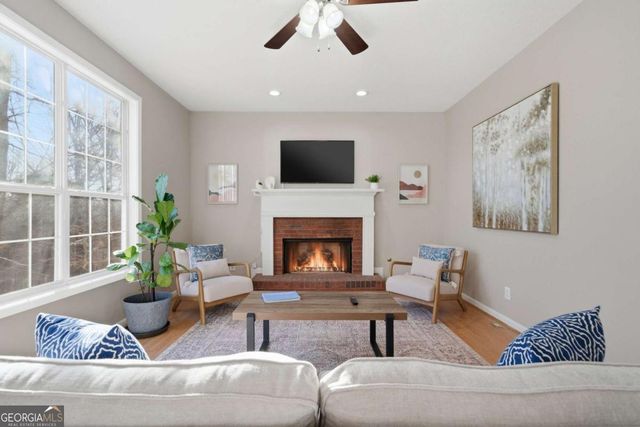 35 Planters Drive NW, Cartersville, GA 30120