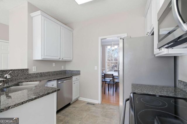 35 Planters Drive NW, Cartersville, GA 30120