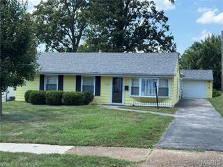 1209 Woodgate Drive, Kirkwood, MO 63122
