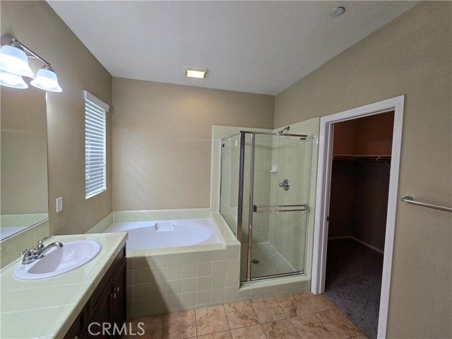 15247 Cambridge, Tustin, CA 92782