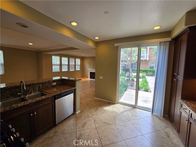 15247 Cambridge, Tustin, CA 92782