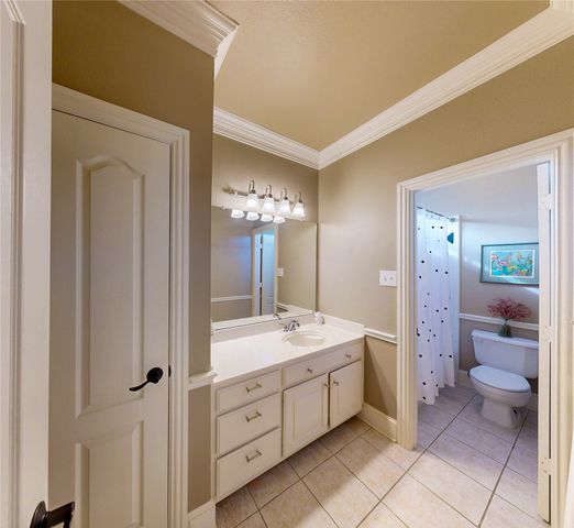 1831 Auburn Drive, Carrollton, TX 75007