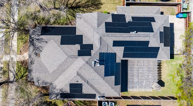 1831 Auburn Drive, Carrollton, TX 75007