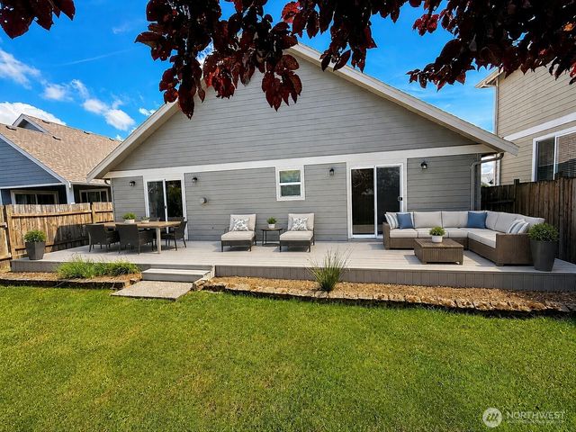 2667 Pacific Highlands Court, Ferndale, WA 98248