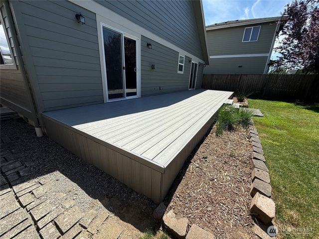 2667 Pacific Highlands Court, Ferndale, WA 98248