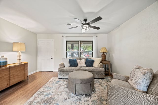 2633 Lasalle Drive, Irving, TX 75062