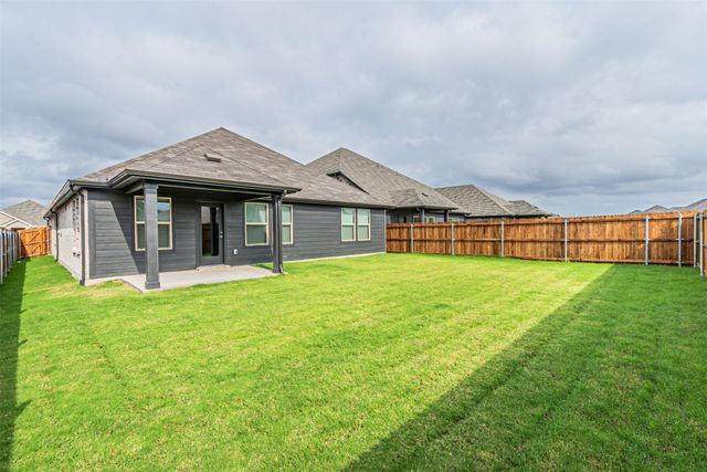 780 Moonlight Place, Lavon, TX 75166