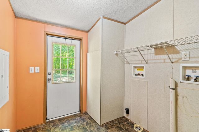 155 Shanel Drive, Woodruff, SC 29388