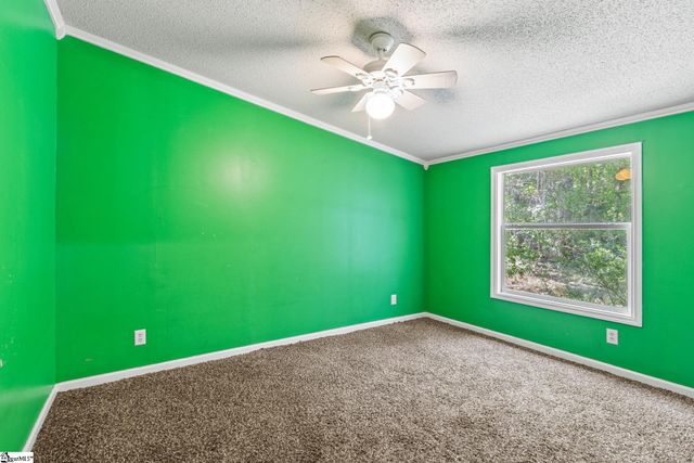 155 Shanel Drive, Woodruff, SC 29388