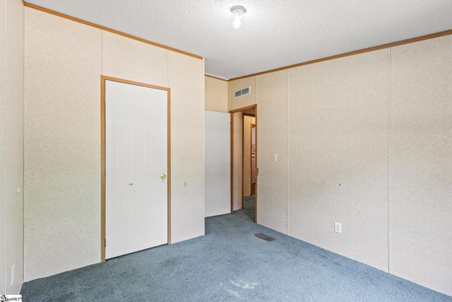 155 Shanel Drive, Woodruff, SC 29388