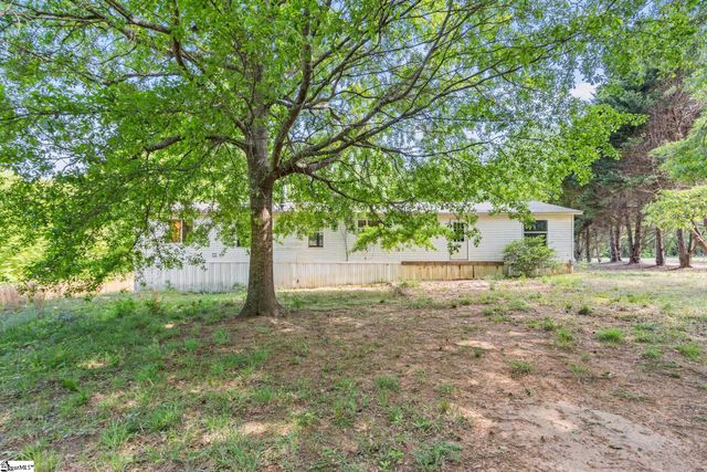 155 Shanel Drive, Woodruff, SC 29388