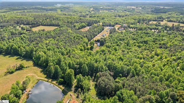 155 Shanel Drive, Woodruff, SC 29388