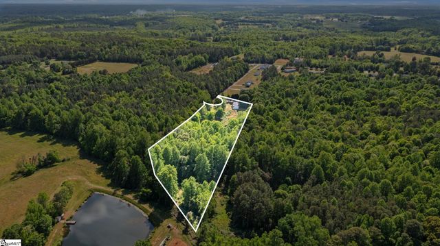 155 Shanel Drive, Woodruff, SC 29388