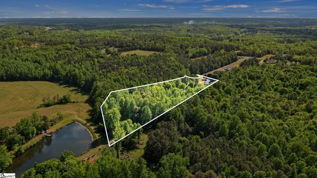 155 Shanel Drive, Woodruff, SC 29388
