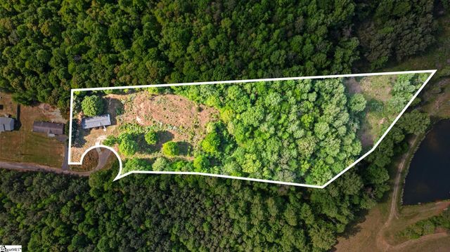 155 Shanel Drive, Woodruff, SC 29388