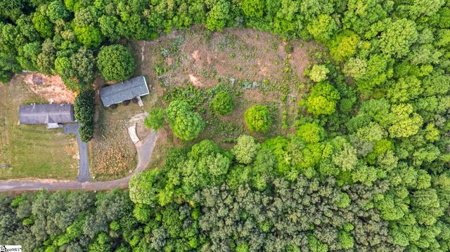 155 Shanel Drive, Woodruff, SC 29388