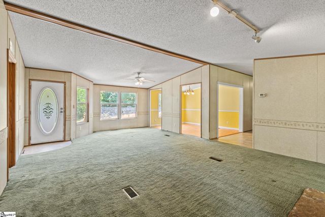 155 Shanel Drive, Woodruff, SC 29388
