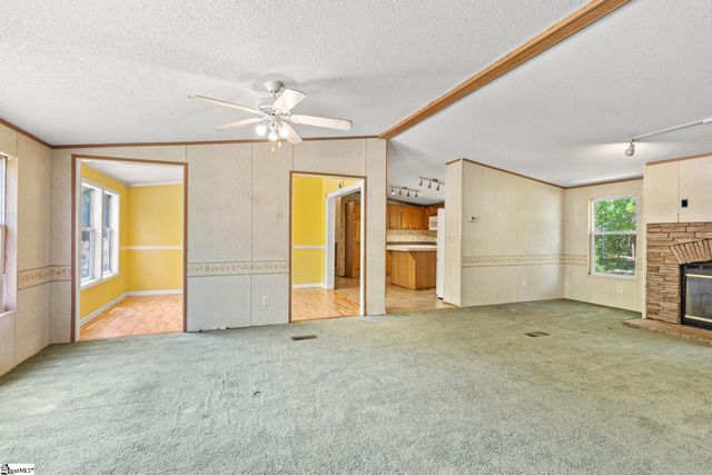 155 Shanel Drive, Woodruff, SC 29388
