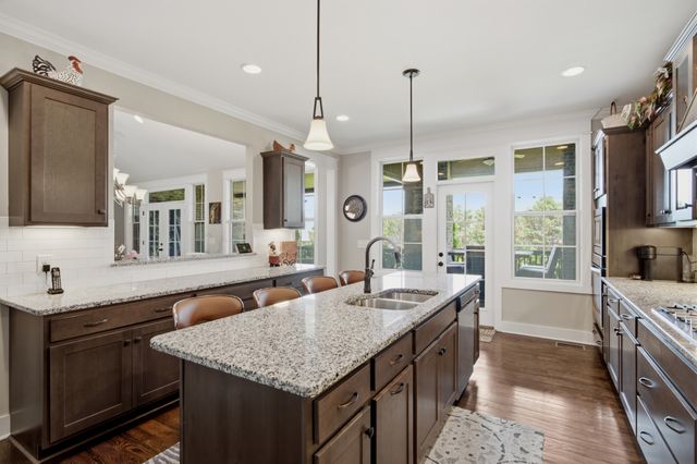 119 Millers Pt, Gallatin, TN 37066