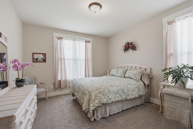 119 Millers Pt, Gallatin, TN 37066