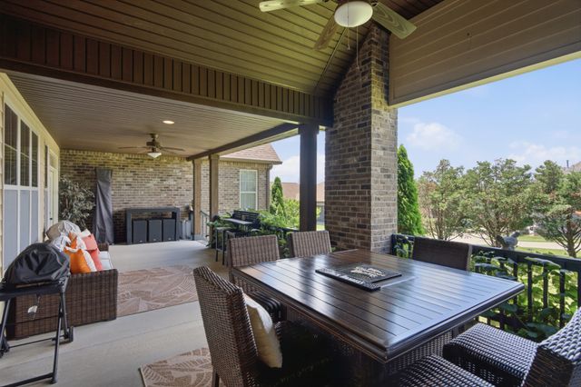 119 Millers Pt, Gallatin, TN 37066