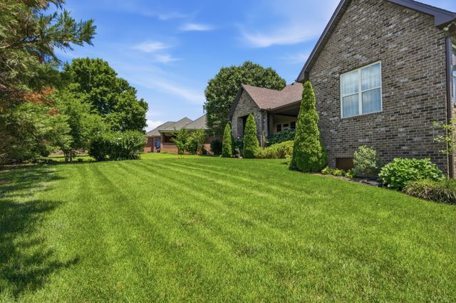 119 Millers Pt, Gallatin, TN 37066