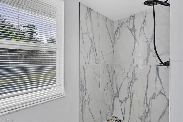 4289 Yucatan CIR, Port Charlotte, FL 33948