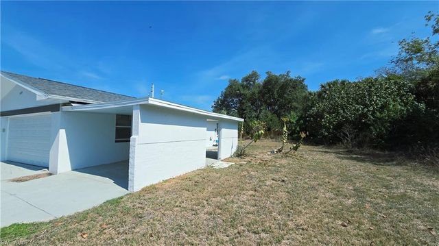 4289 Yucatan CIR, Port Charlotte, FL 33948