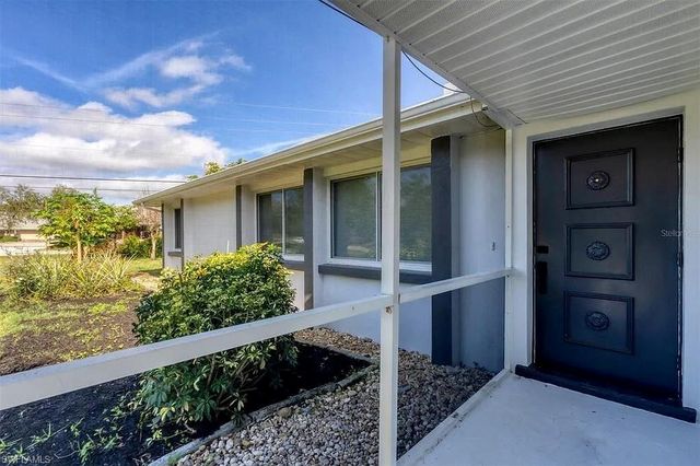 4289 Yucatan CIR, Port Charlotte, FL 33948