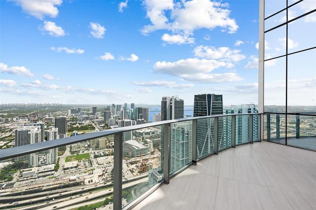 851 NE 1st Avenue PH 5700, Miami, FL 33132