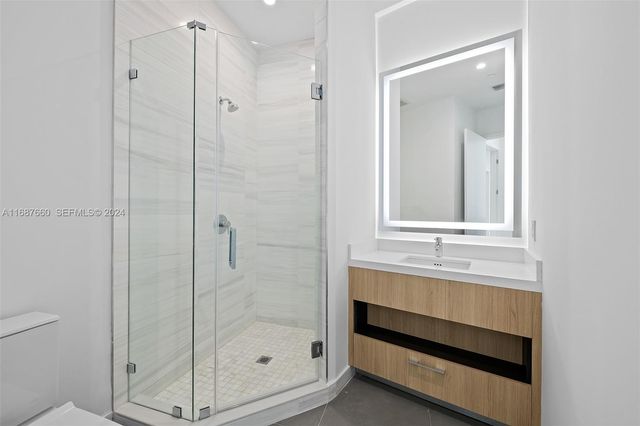851 NE 1st Avenue PH 5700, Miami, FL 33132