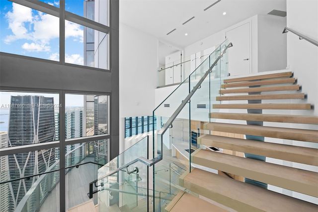 851 NE 1st Avenue PH 5700, Miami, FL 33132