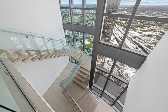 851 NE 1st Avenue PH 5700, Miami, FL 33132