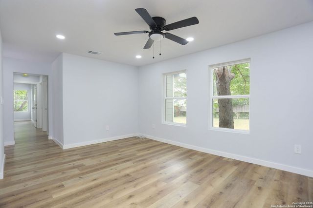 242 Babcock Rd, San Antonio, TX 78201